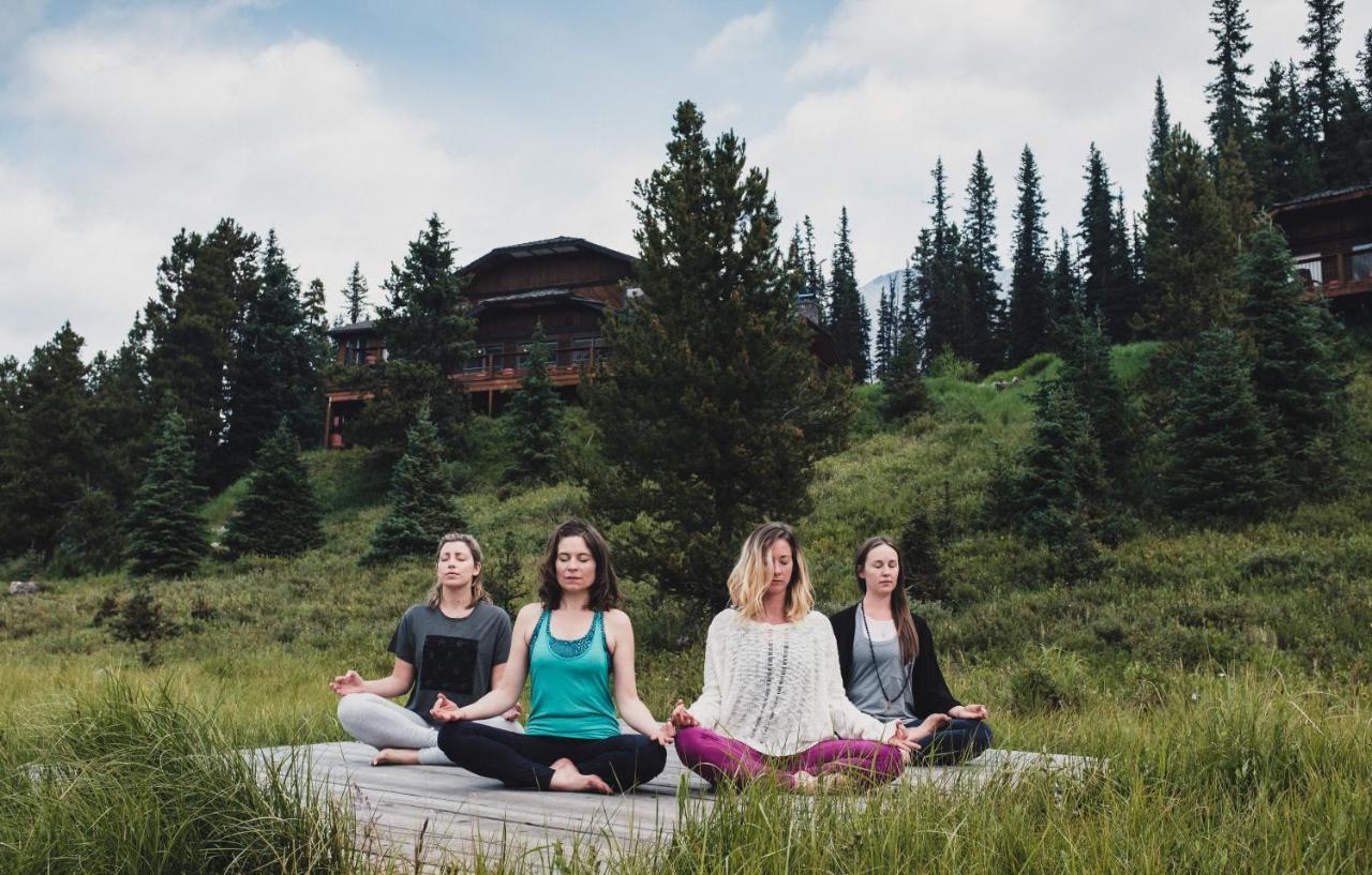 Mount Engadine Lodge Kananaskis Ngoại thất bức ảnh