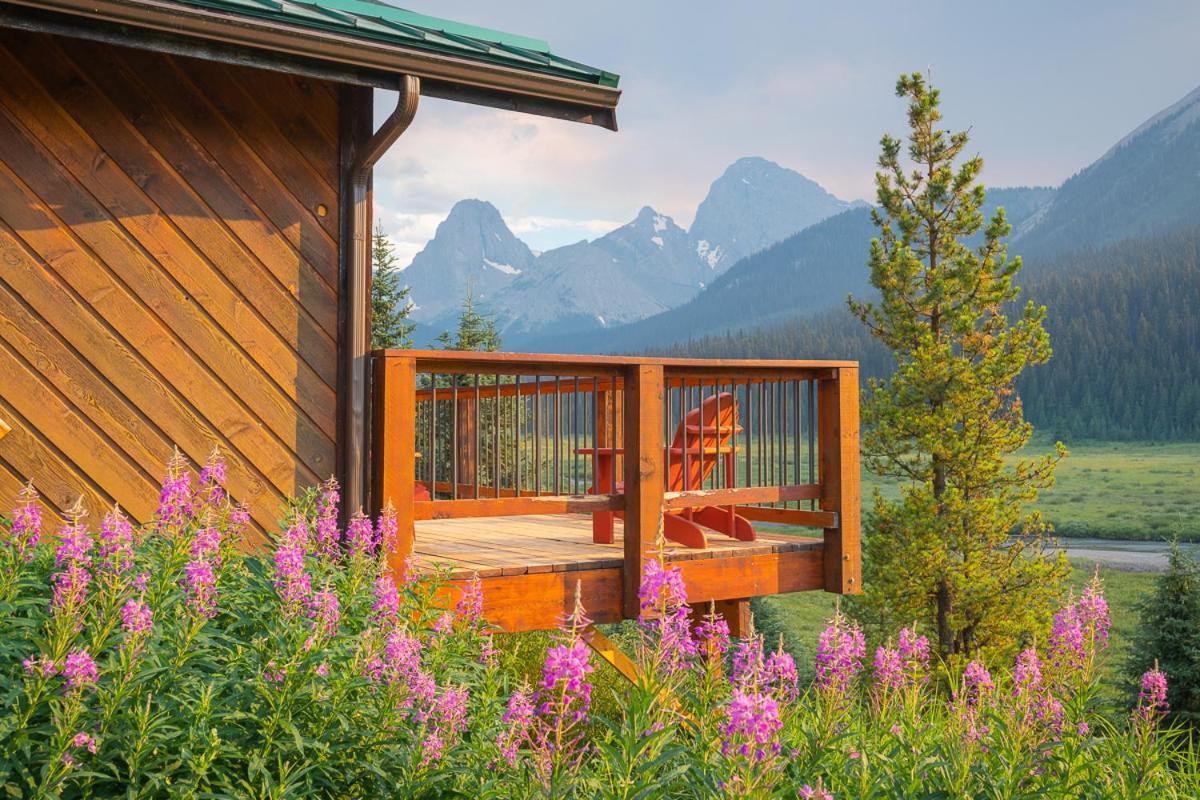 Mount Engadine Lodge Kananaskis Ngoại thất bức ảnh