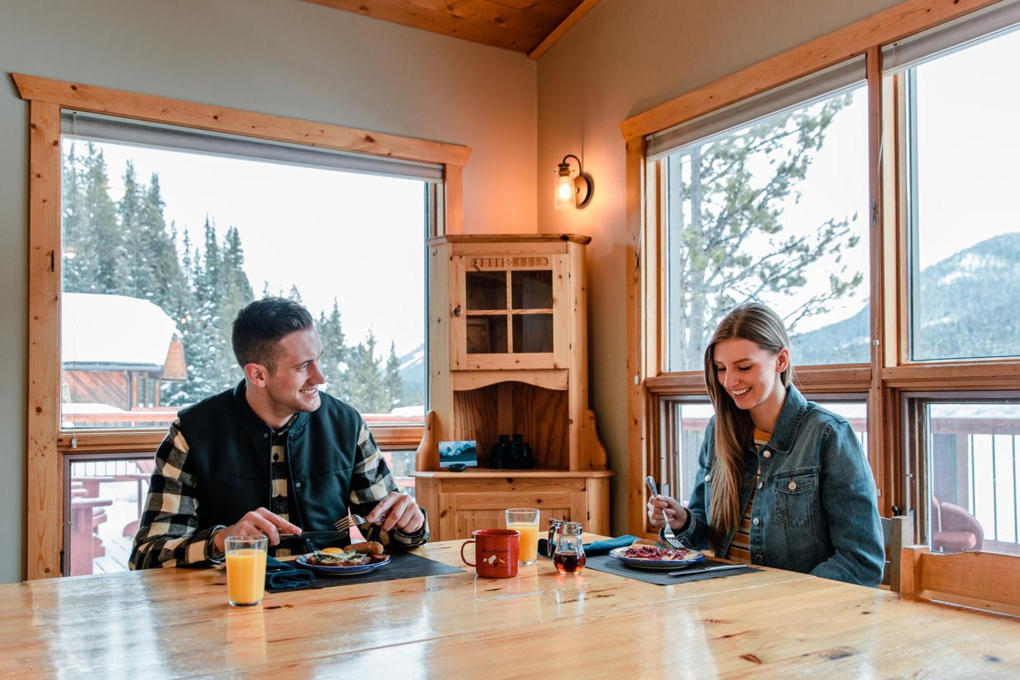 Mount Engadine Lodge Kananaskis Ngoại thất bức ảnh